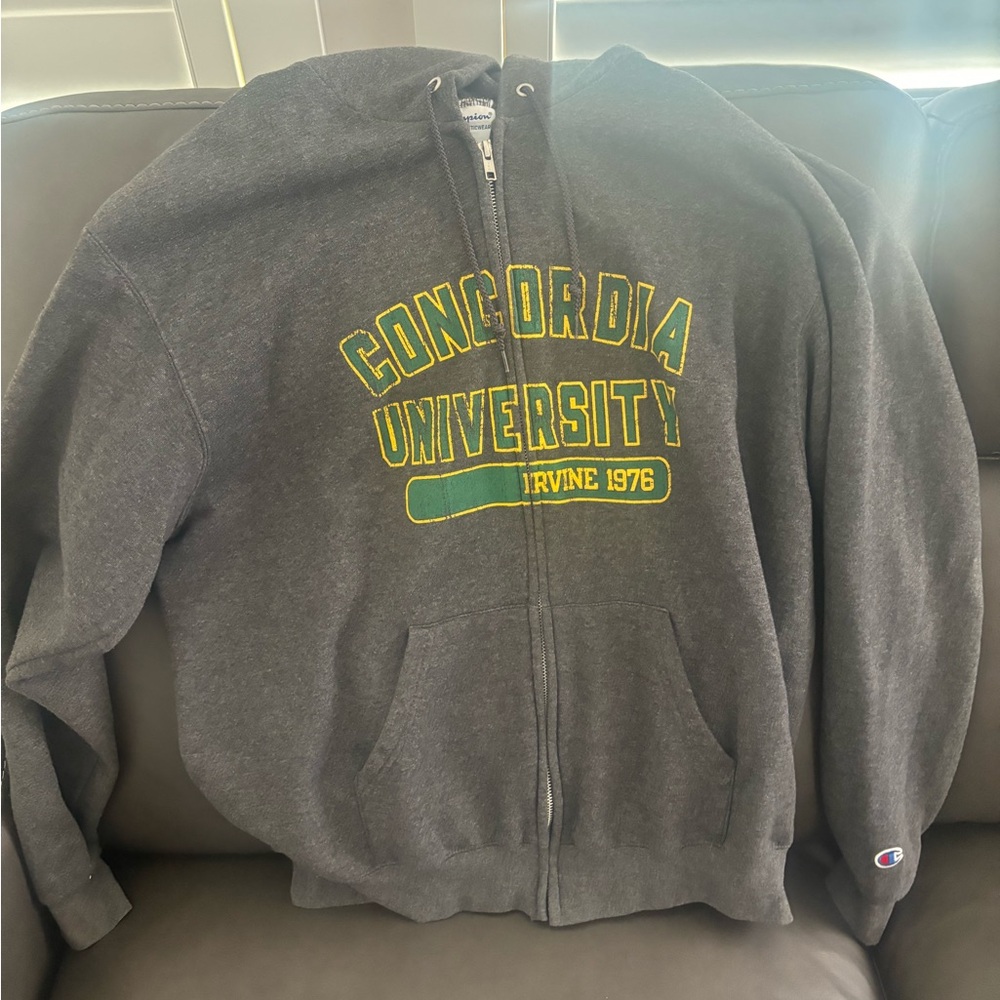 Concordia University Hooide